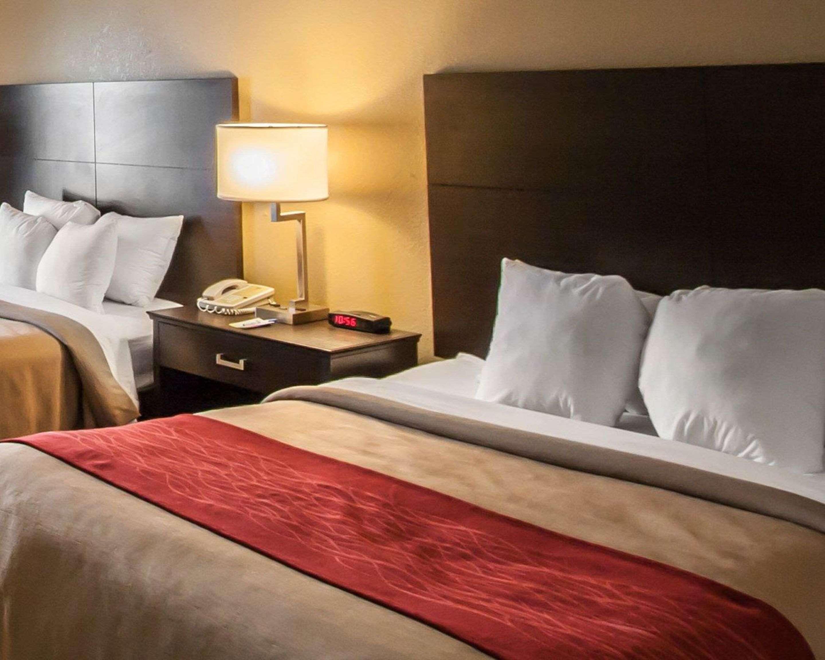 Quality Inn Hayti North Eksteriør bilde